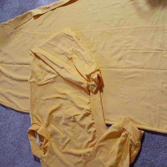 Hi-Split 2 Piece Skirt Set | Various Sizes | Canary Yellow - Picture 6 of 6